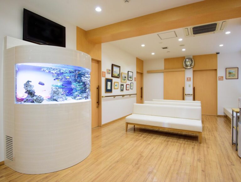 「海水魚」の水槽（さいたま市）
